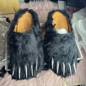 Black Bear Claw Mules